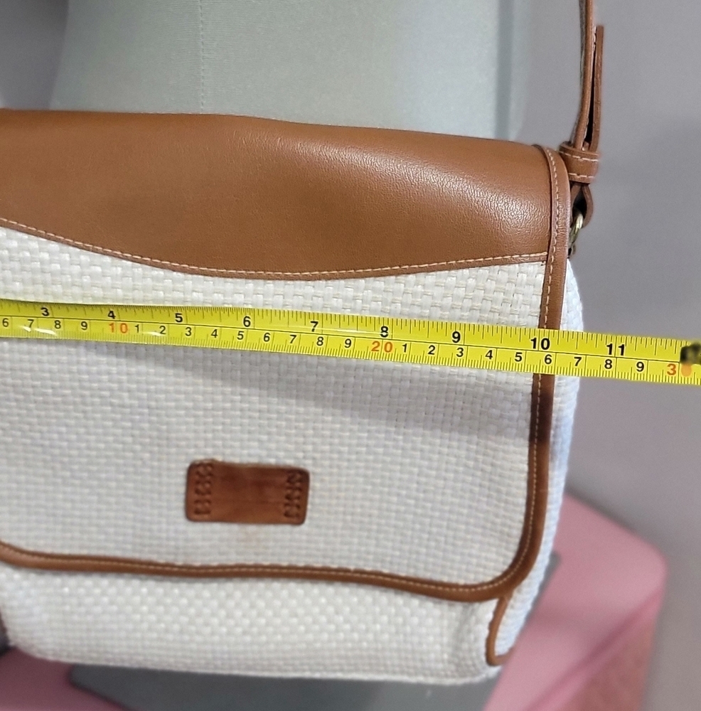 ❤️Liz Claiborne  Cross Body - Picture 7 of 13